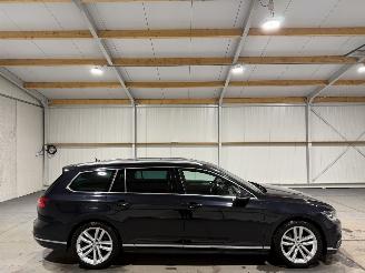 Auto incidentate Volkswagen Passat 1.5TSI 110kW Automaat Highline Business R Pano 2019/7