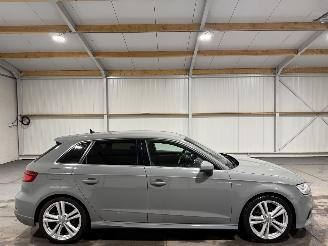 krockskadad bil auto Audi A3 SPORTBACK 30TFSI 85kW Automaat Sport S Line Edition 2019/4