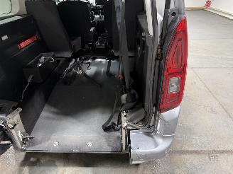 Toyota ProAce CITY INVALIDE ROLSTOELAUTO  1.2Turbo 81kW Active Long picture 26