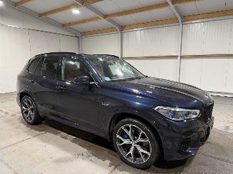 BMW X5 X-DRIVE45E 3.0 210kW Automaat Pano Executive picture 2