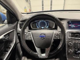 Volvo V-60 2.0T5 180kW Automaat Summum picture 14