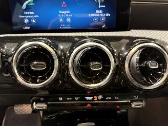 Mercedes Cla-klasse Shootingbrake 180 100kW Automaat Business Solution picture 19