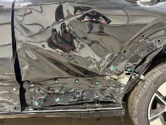 Hyundai Kona 65.4kWh 160kW Premium picture 19