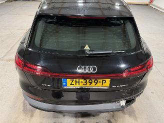 Audi E-tron 95kWh 55Quattro 300kW Advanced Pro Line S picture 23