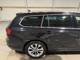 Volkswagen Passat 1.5TSI 110kW Automaat Pano Business picture 18
