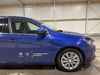 Peugeot 308 1.2PureTech 96kW Automaat Allure picture 14