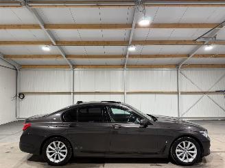 Unfallwagen BMW 7-serie 740e 190kW Automaat Schuifkantel iPerformance High Executive Luchtvering 2016/9