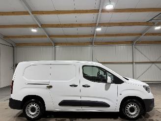 Schade bestelwagen Opel Combo 1.5D 75kW L2H1 Edition 2019/9