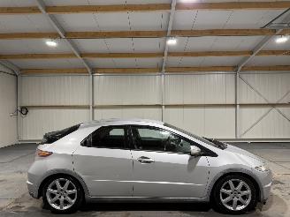 krockskadad bil auto Honda Civic 1.8 103kW Airco Sport 2006/10