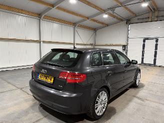 Audi A3 1.6TDI 77kW Ambition Pro Line S picture 6