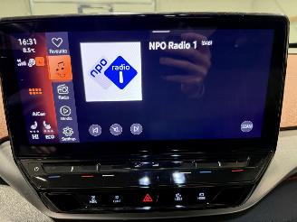 Volkswagen ID.4 77kWh 150kW First MAX picture 33