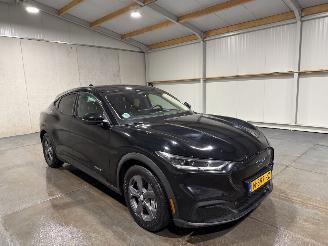 Ford Mustang Mach-E 98kWh Extended RWD picture 3