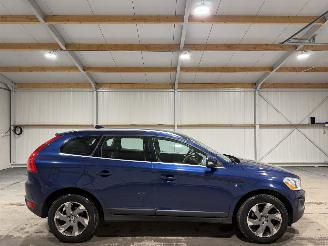 damaged passenger cars Volvo Xc-60 2.0D3 120kW Automaat Ocean Race 2012/4