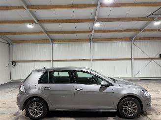 skadebil auto Volkswagen Golf 1.2TSI 77kW Trend Edition 2015/2