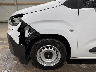 Fiat Doblo 1.2Turbo 81kW Camera picture 15