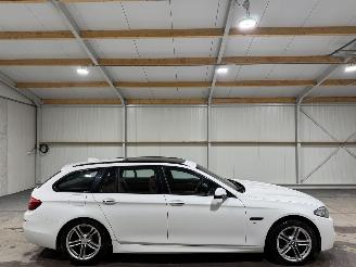 krockskadad bil auto BMW 5-serie 530xd 190kW Automaat Pano M Sport Edition High Executive Luchtvering 2015/1