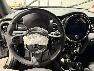 Mini Electric 33kWh 135kW Essential picture 28