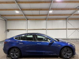 uszkodzony samochody osobowe Tesla Model 3 60kWh Standard 175kW RWD Plus 2019/8