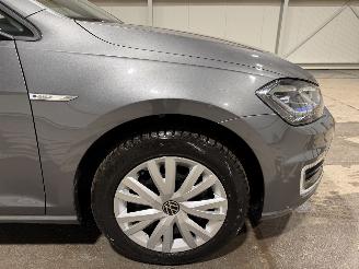 Volkswagen e-Golf 36kWh 100kW Automaat E-Edition picture 16
