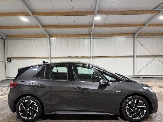 damaged passenger cars Volkswagen ID.3 58kWh 150kW Life 2020/12