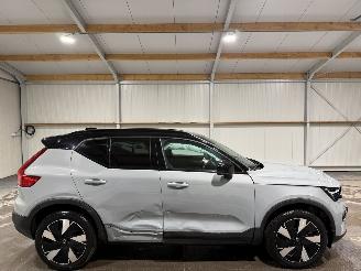 krockskadad bil auto Volvo XC40 82kWh 185kW  Single Motor Extended Range Plus 2024/4