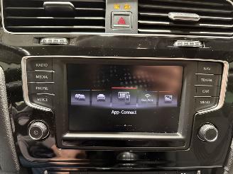 Volkswagen Golf 1.4TSI 92kW Connected Series picture 46