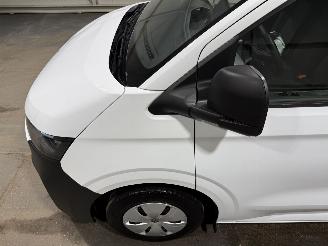 Volkswagen Transporter E 64kWh  D.C. 100kW Life picture 17
