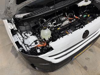 Volkswagen Transporter E 64kWh  D.C. 100kW Life picture 25