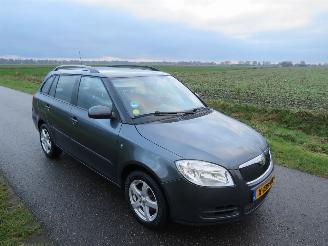 skadebil auto Skoda Fabia 1.2 16v  69pk GO  212.000 km Airco 03-2009 Topstaat 2009/4