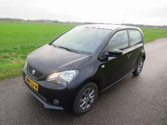 uszkodzony samochody osobowe Seat Mii 1.0  60pk euro 6  Refense Navigatie  5drs Airco  Mistlampen 2015 2015/8