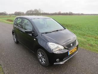Seat Mii 1.0  60pk euro 6  Refense Navigatie  5drs Airco  Mistlampen 2015 picture 6