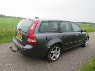 uszkodzony samochody osobowe Volvo V-50 1.6 D 109pk Momentum airco nieuw Distributie riem 2005 schadevrij 2005/11