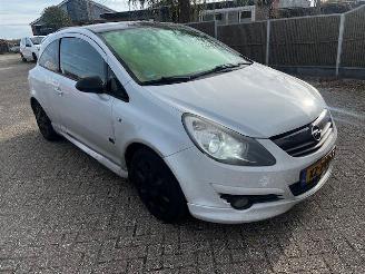 Damaged car Opel Corsa 1.2-16v 2009/4