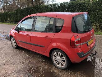 skadebil auto Renault Grand-modus Grand Modus 1.6-16V Dynamique 2010/6