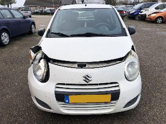 krockskadad bil auto Suzuki Alto 1.0 comfort 2012/12
