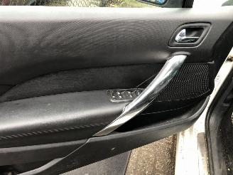 Peugeot 308 308 CC 1.6 THP Noir & Blanc picture 13