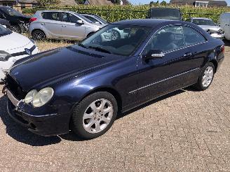 škoda osobní automobily Mercedes CLK CLK-klasse Coupé  200 K ELEGANCE 2004/1