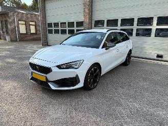 damaged passenger cars Cupra Leon 1.5 eTSI Automaat Virtual 48069 Km NAP ! 2023/8