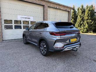 BYD Seal U 1.5 DM i-FWD Boost Pano Cruise Navi 8401 Km NAP ! picture 3