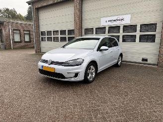 Unfallwagen Volkswagen e-Golf Highline Cruise Clima 69295 Km ! 2018/11