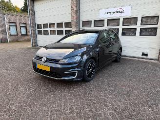 Volkswagen Golf 1.4 TSI GTE Pano Leder NAP ! picture 2