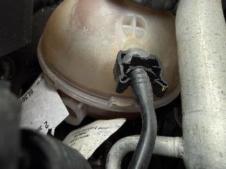 Peugeot 3008 1.6 e-THP Allure Automaat Navi Clima Cruise picture 18