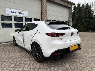 Mazda 3 2.0 e-Skyactiv-G M 122 Luxury Navi Clima Cruise Leder picture 4