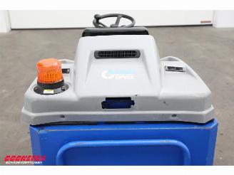   95 BJ 2022 33Hrs! Kehrmaschine / Veegmachine picture 8