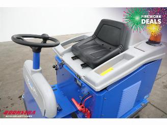   95 BJ 2022 33Hrs! Kehrmaschine / Veegmachine picture 12