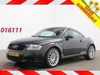 skadebil auto Audi TT 3.2 V6 quattro Aut. Sport Bose Cruise Leder Alcantara Sportstoelen 2004/1