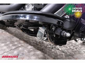 Harley-Davidson  110 FLSS Softail Slim S Vance Hines 8.428 mi! picture 17