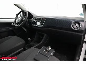 Volkswagen Up! 1.0 Move Up! Airco Bluetooth 21.531 km! picture 14