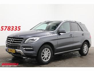 damaged passenger cars Mercedes M-klasse ML 350 BlueTEC Aut. H/K Cruise Camera AHK SHZ Elek. Stoelen Leder 2015/8