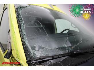 Volkswagen Transporter 2.0 TDI 205 PK DSG RTW Ambulance LED Leder Cruise PDC picture 8